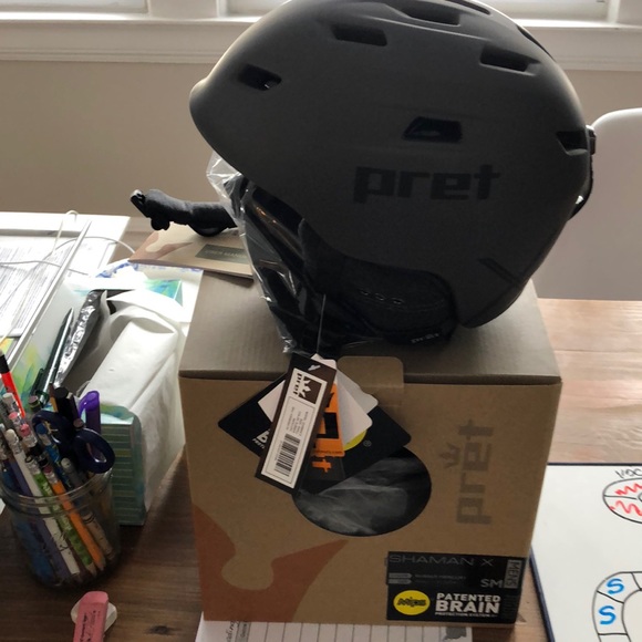 Pret ski helmet  Men's small NWOT  MIPS 51-55 cm - Picture 2 of 3